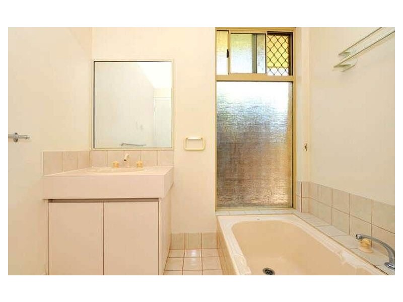 5 Investigator Drive, Waikiki WA 6169