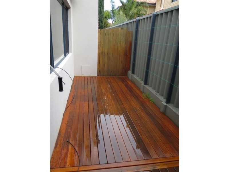 4/12 Hymus Street, Rockingham WA 6168