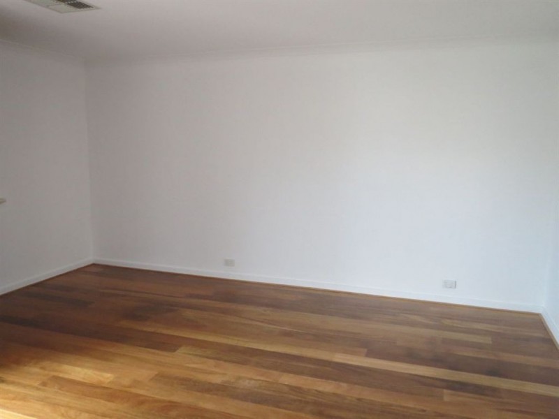 4/12 Hymus Street, Rockingham WA 6168