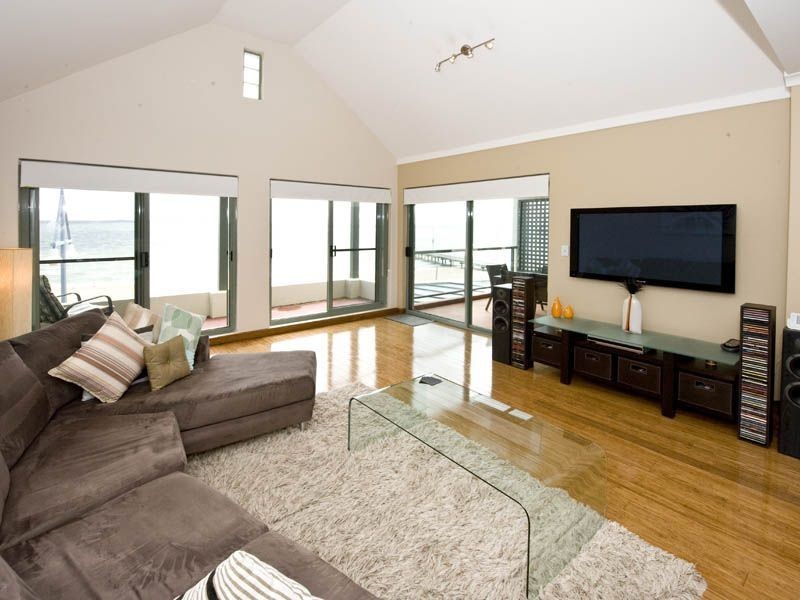 5/1-3 Railway Terrace, Rockingham WA 6168