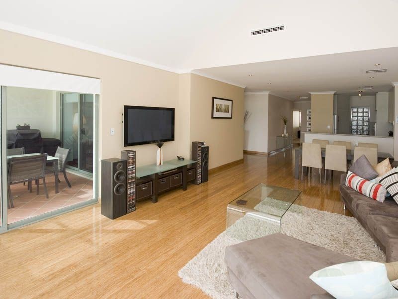 5/1-3 Railway Terrace, Rockingham WA 6168