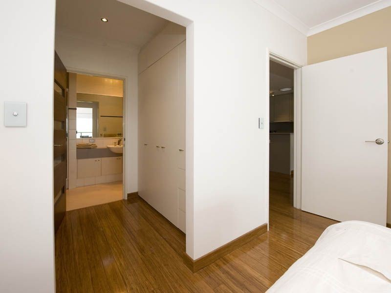 5/1-3 Railway Terrace, Rockingham WA 6168