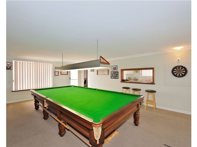 44 Warnbro Beach Road, Safety Bay WA 6169