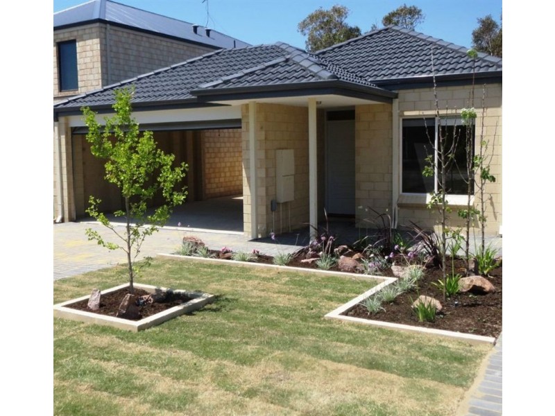 1/25 Fletcher Street, Rockingham WA 6168