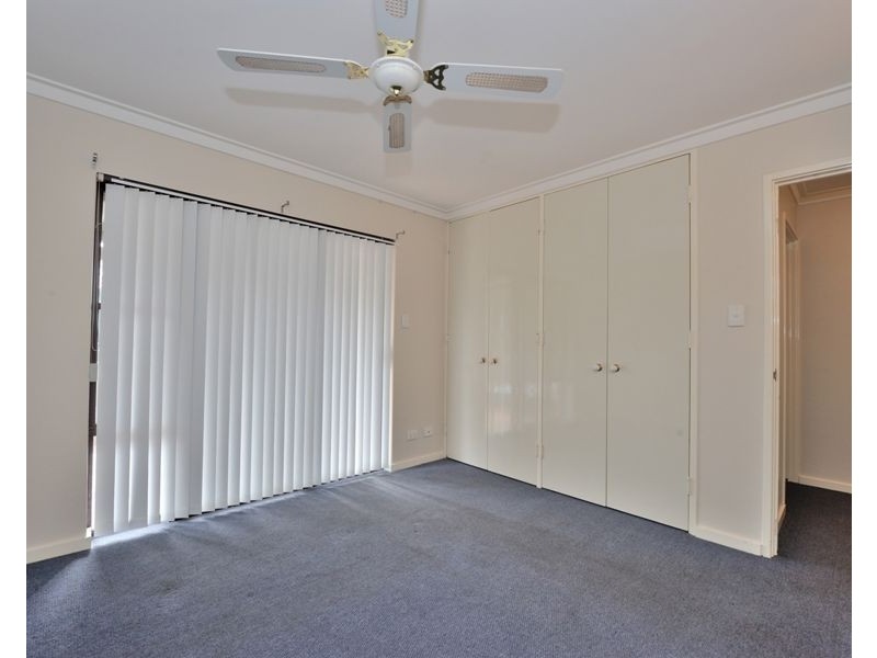 6/7 Fisher Street, Rockingham WA 6168