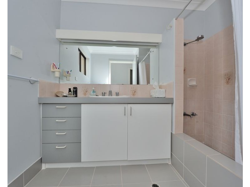 2C/15 The Esplanade, Rockingham WA 6168