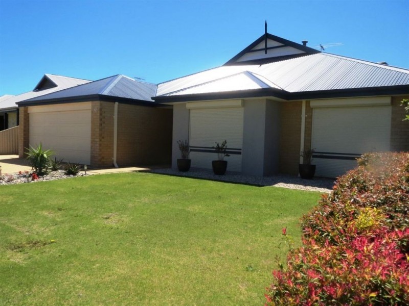 12 Edenhall Terrace, Waikiki WA 6169