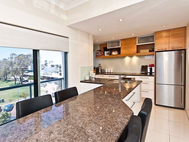 11/5-7 Railway Terrace, Rockingham WA 6168