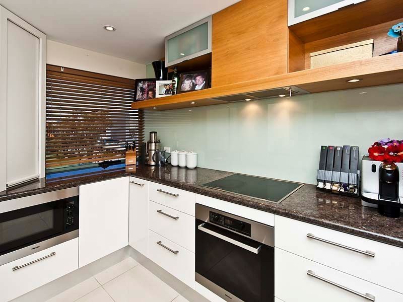 11/5-7 Railway Terrace, Rockingham WA 6168