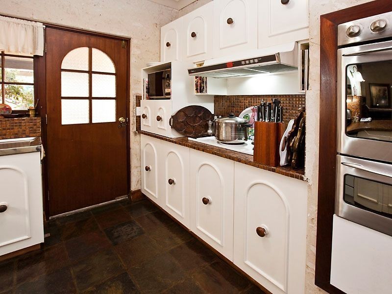 196 Arcadia Drive, Shoalwater WA 6169