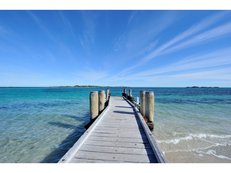 214a Arcadia Drive, Shoalwater WA 6169