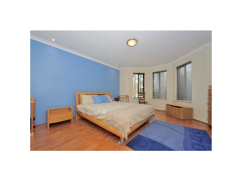 20 Galway Gardens, Warnbro WA 6169