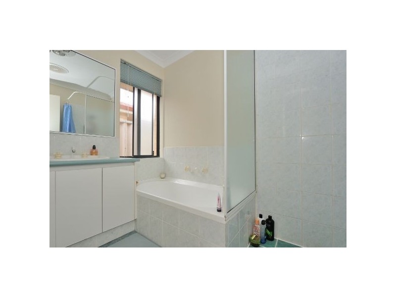 20 Galway Gardens, Warnbro WA 6169