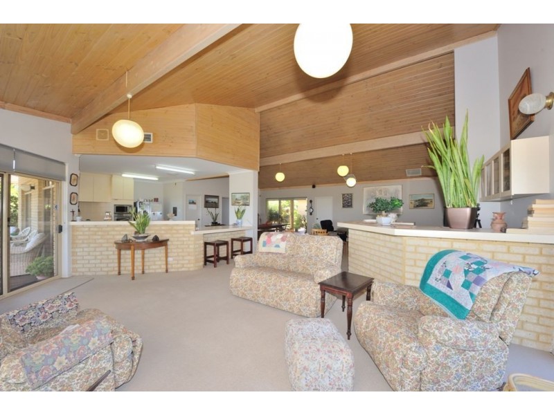 88 Arcadia Drive, Shoalwater WA 6169
