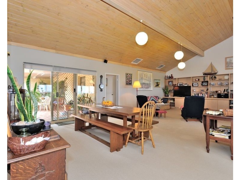 88 Arcadia Drive, Shoalwater WA 6169