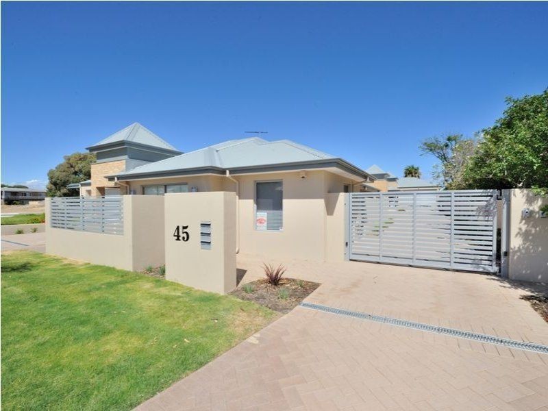 2/45 Harrison Street, Rockingham WA 6168