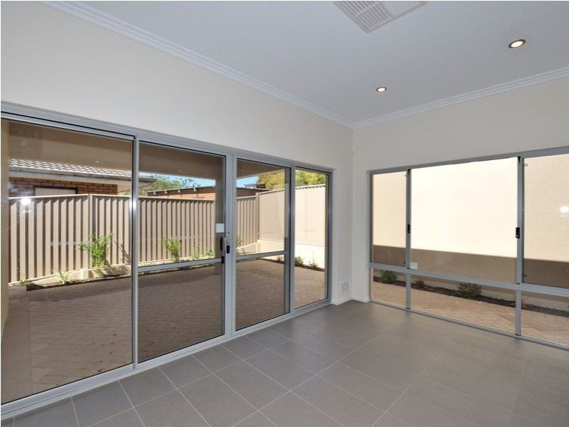 2/45 Harrison Street, Rockingham WA 6168