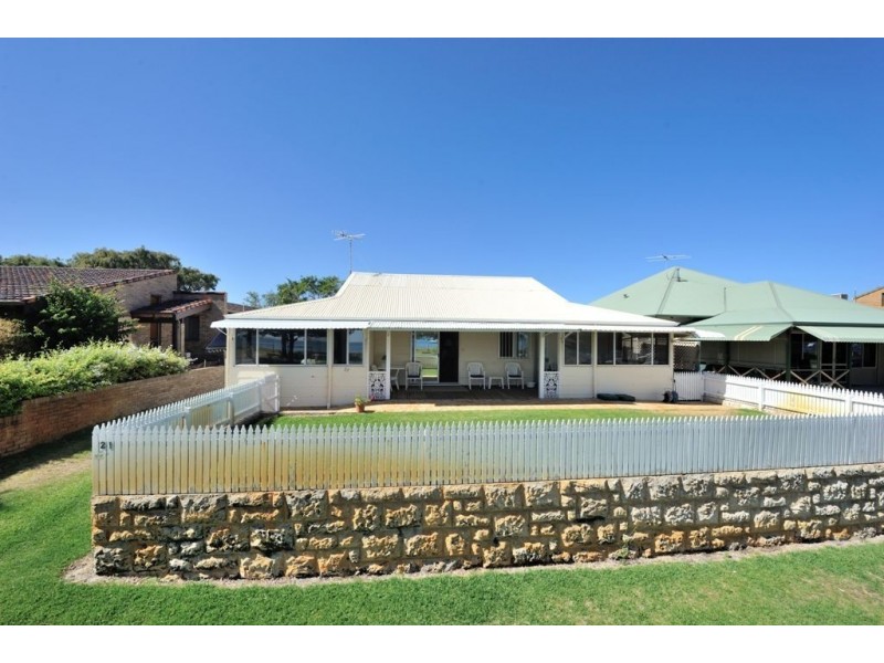 21 Esplanade, Rockingham WA 6168