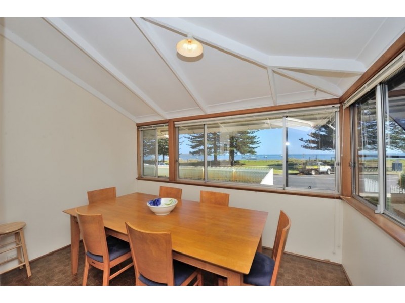 21 Esplanade, Rockingham WA 6168