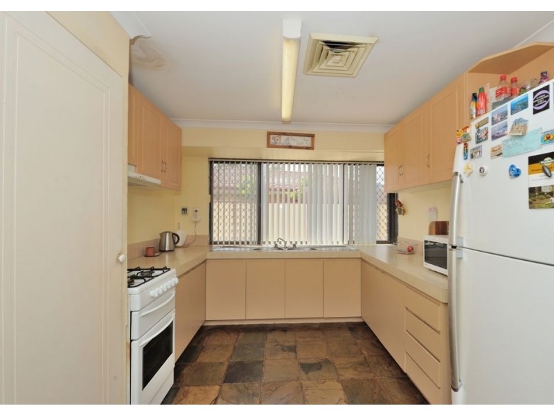 14 Tana Court, Waikiki WA 6169