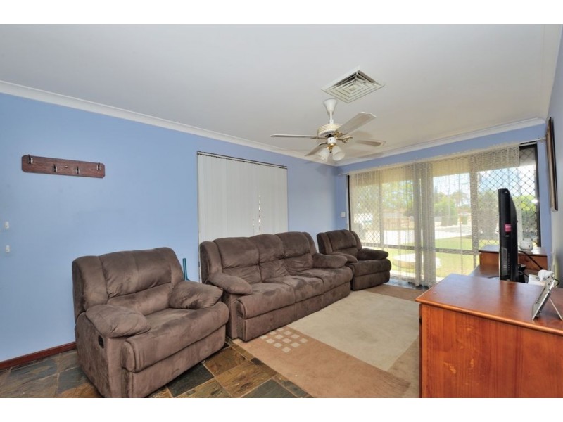 14 Tana Court, Waikiki WA 6169