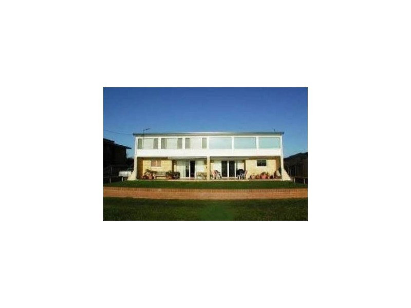 1/12 Arcadia Drive, Shoalwater WA 6169