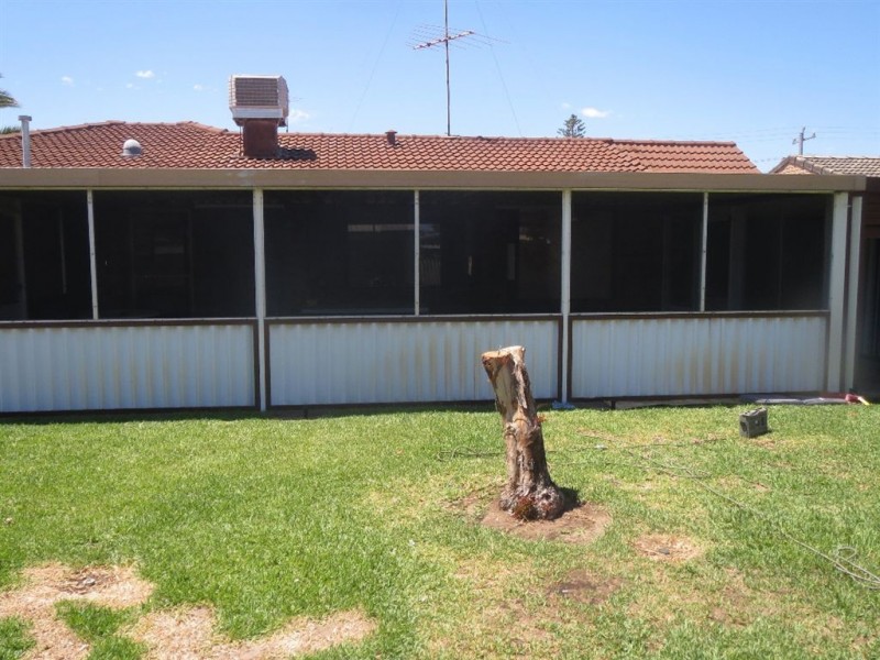 30 Waikiki Road, Safety Bay WA 6169