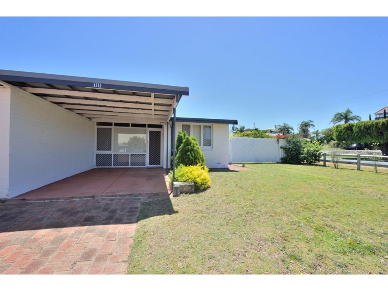 11/2 Wanliss Street, Rockingham WA 6168