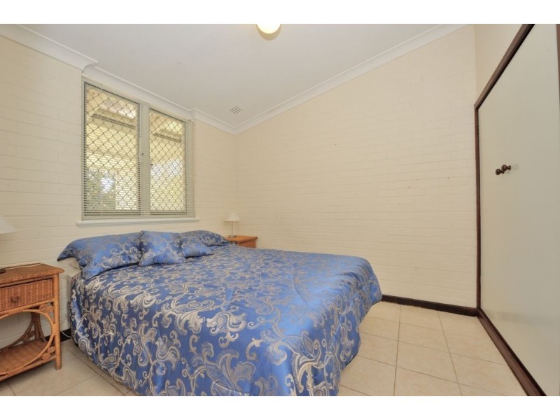 11/2 Wanliss Street, Rockingham WA 6168