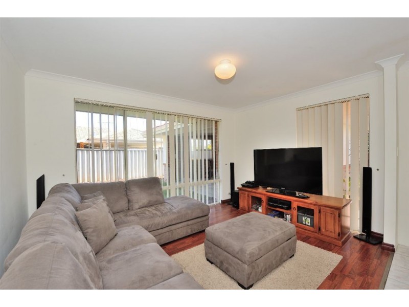 29 Swallowtail Parade, Warnbro WA 6169