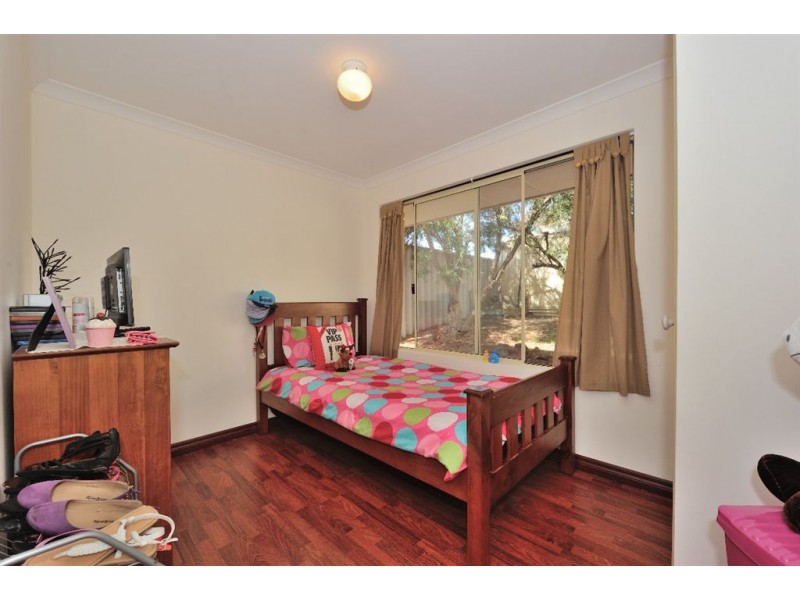 29 Swallowtail Parade, Warnbro WA 6169