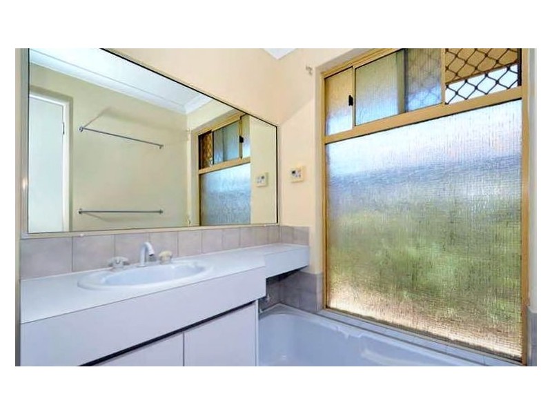5 Investigator Drive, Waikiki WA 6169