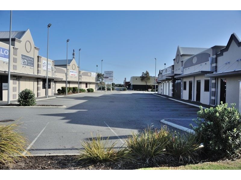 B2/7 Halliburton Avenue, Warnbro WA 6169