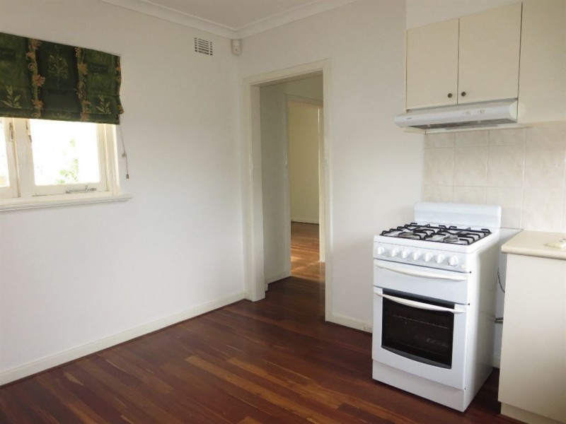 2/10 Maydwell Way, Calista WA 6167
