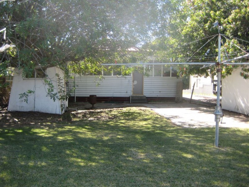 69 Harrison Street, Rockingham WA 6168