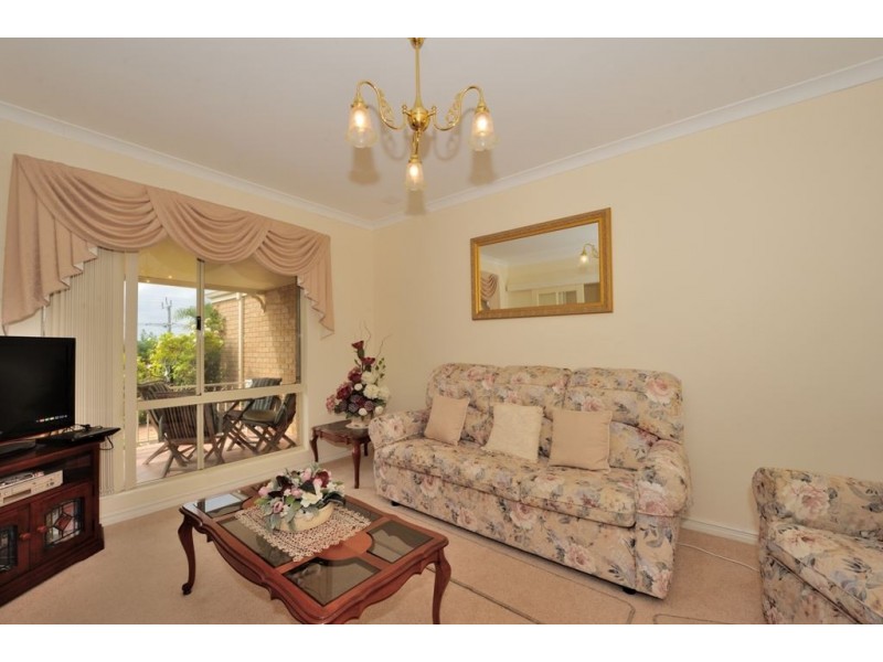 61 Fourth Avenue, Shoalwater WA 6169