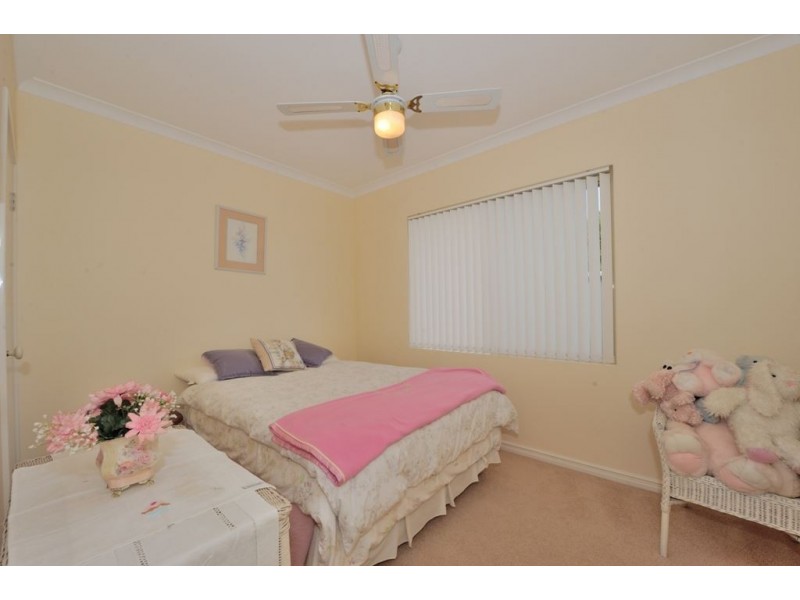 61 Fourth Avenue, Shoalwater WA 6169