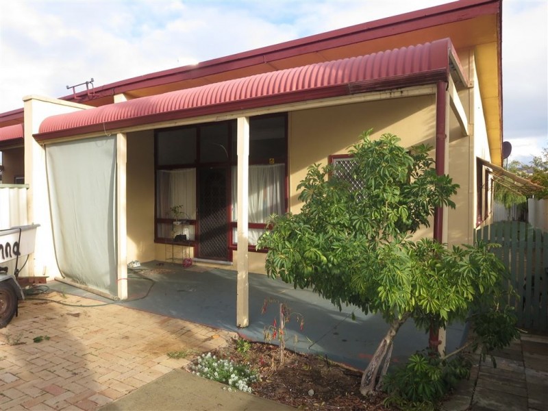 13 Parkin Street, Rockingham WA 6168