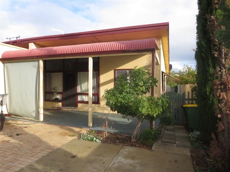 13 Parkin Street, Rockingham WA 6168