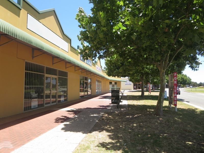 4B 3 Goddard Street, Rockingham WA 6168