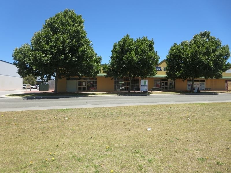 4B 3 Goddard Street, Rockingham WA 6168