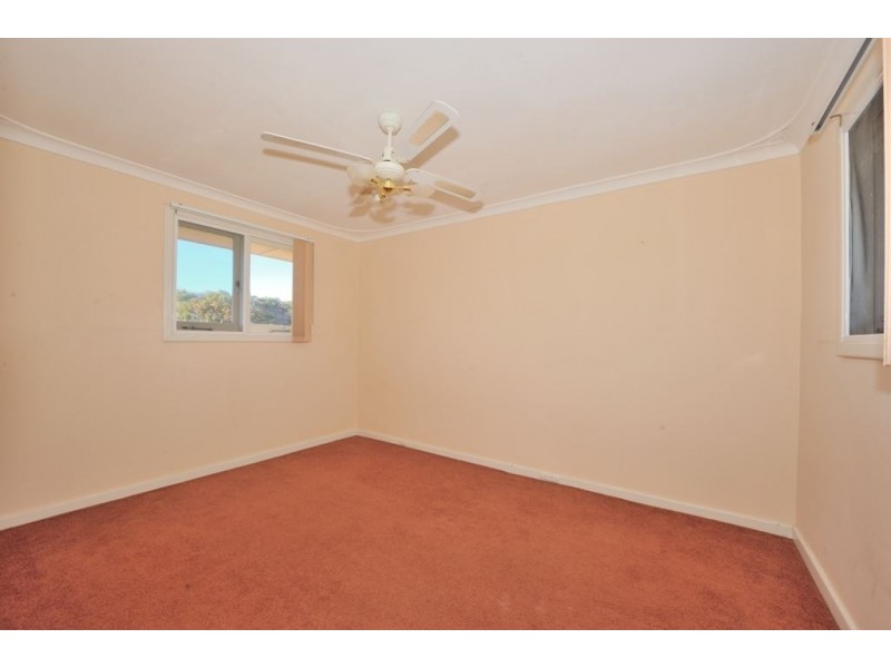 2/10 Maydwell Way, Calista WA 6167