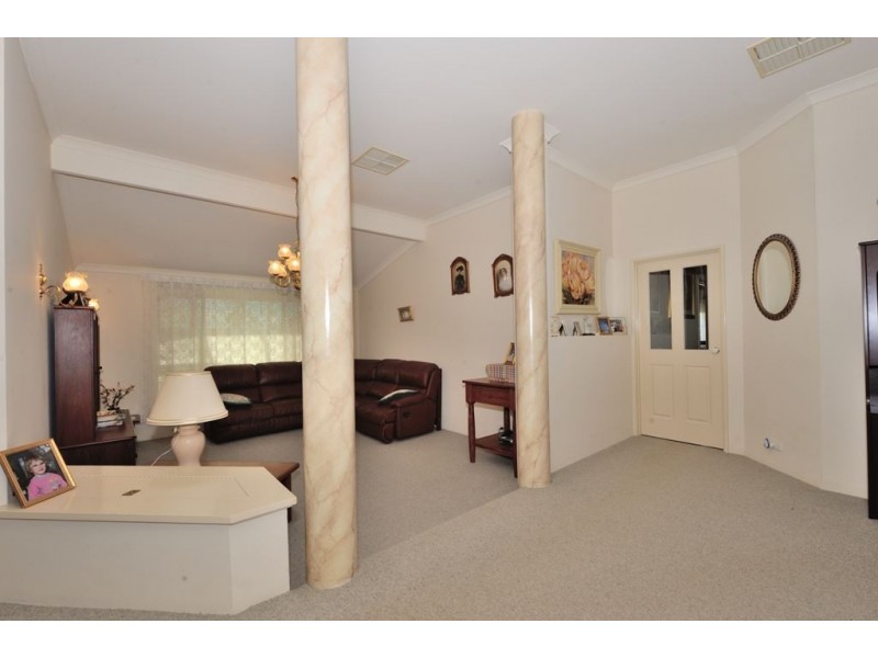 24 Cato Court, Rockingham WA 6168