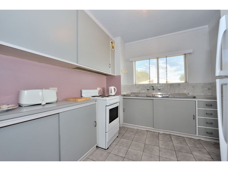 9/153 Esplanade, Rockingham WA 6168