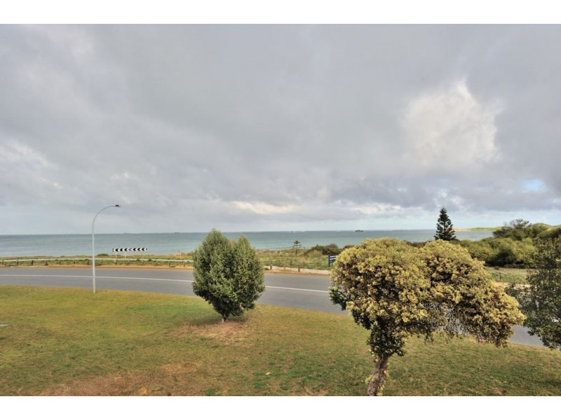 6/154 Arcadia Drive, Shoalwater WA 6169