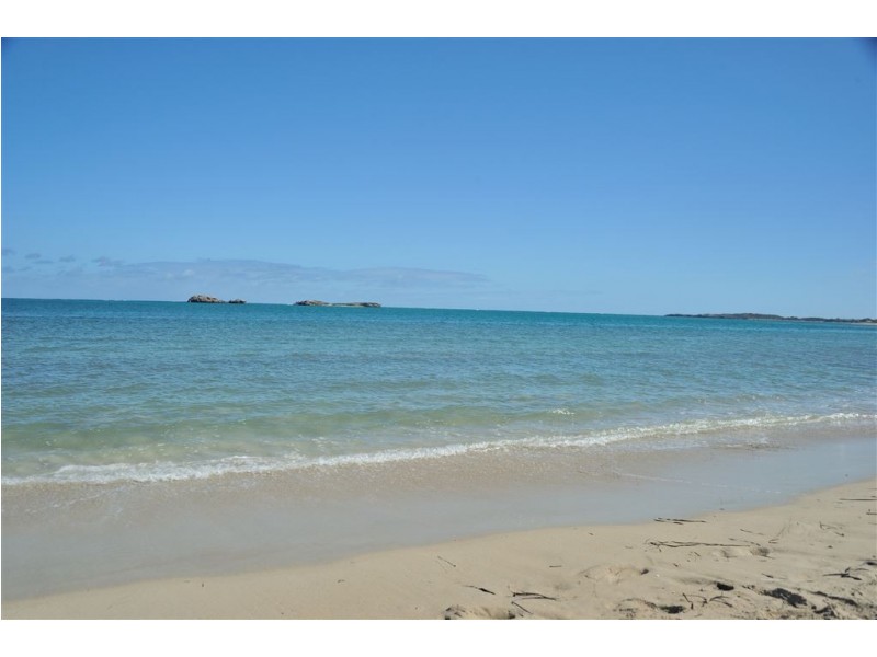 106 Gloucester Crescent, Shoalwater WA 6169