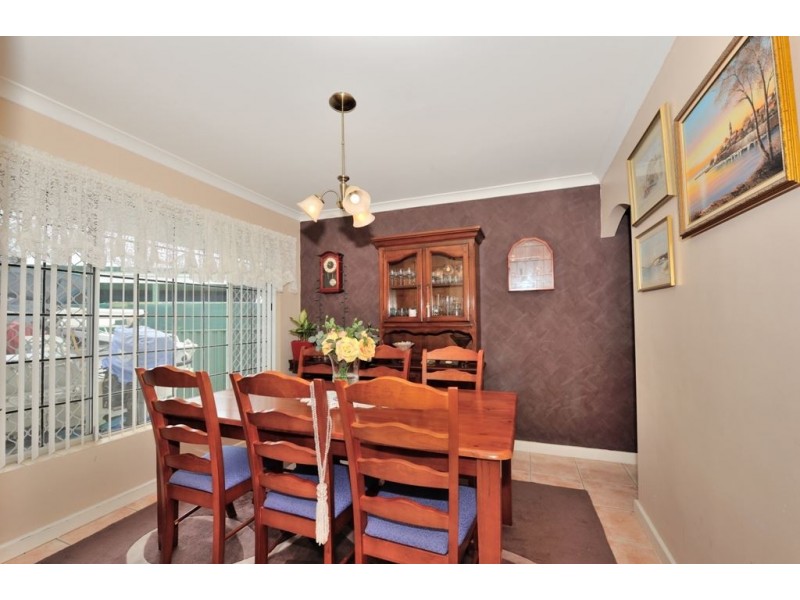 28 Houston Street, Rockingham WA 6168