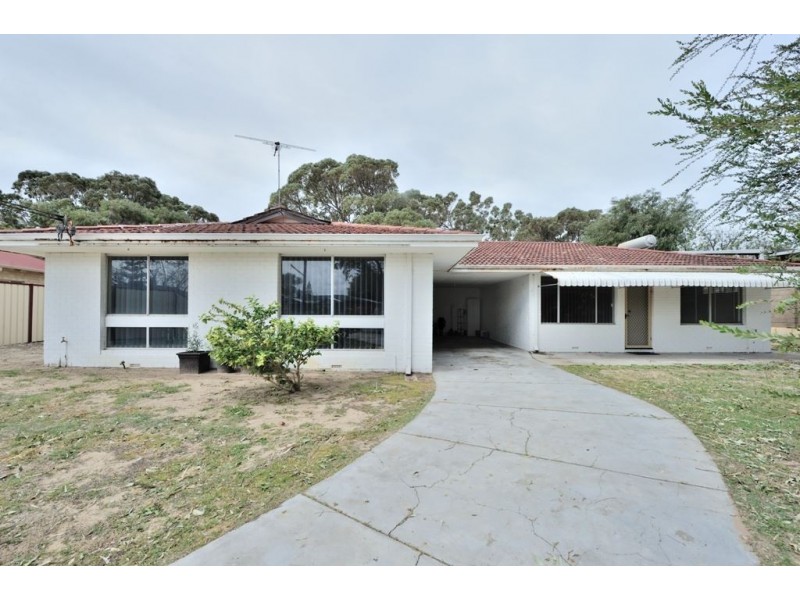 102 Gloucester Crescent, Shoalwater WA 6169