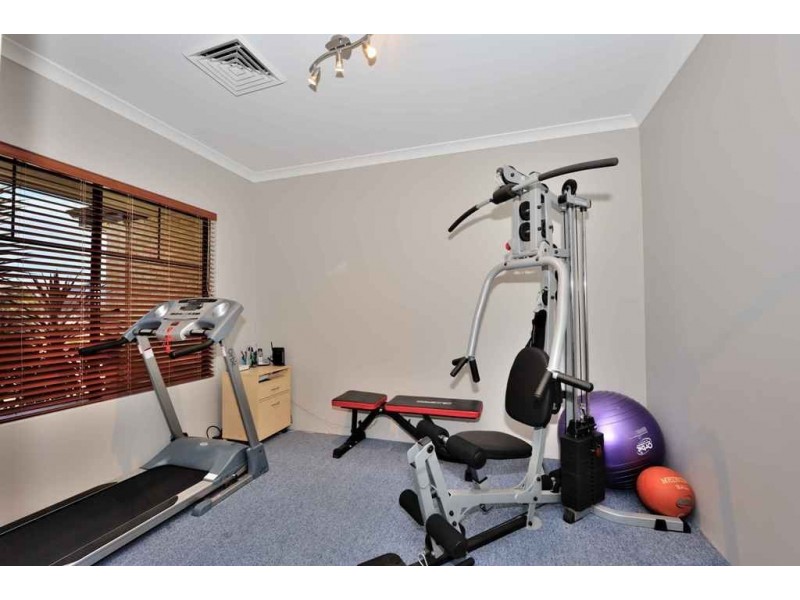 12 Harperia Way, Baldivis WA 6171