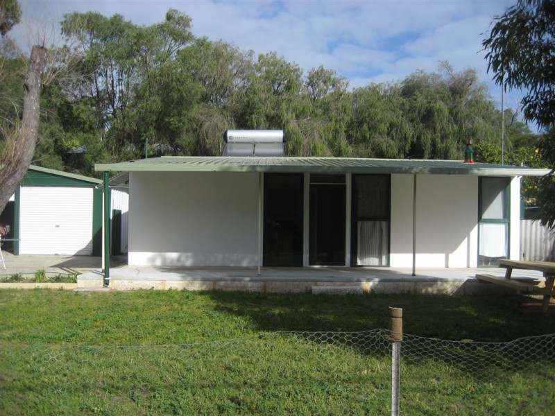 1 Hide-Away Vale, Preston Beach WA 6215